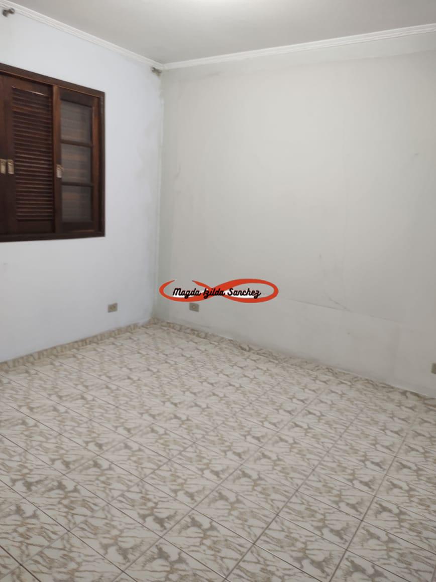 Casa à venda com 4 quartos, 180m² - Foto 19