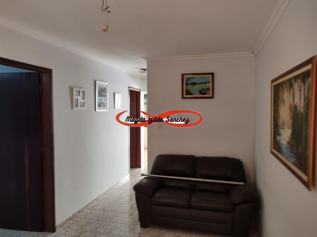 Casa à venda com 4 quartos, 180m² - Foto 20