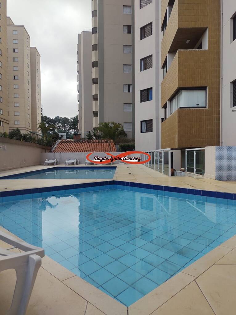 Apartamento à venda com 2 quartos, 63m² - Foto 19