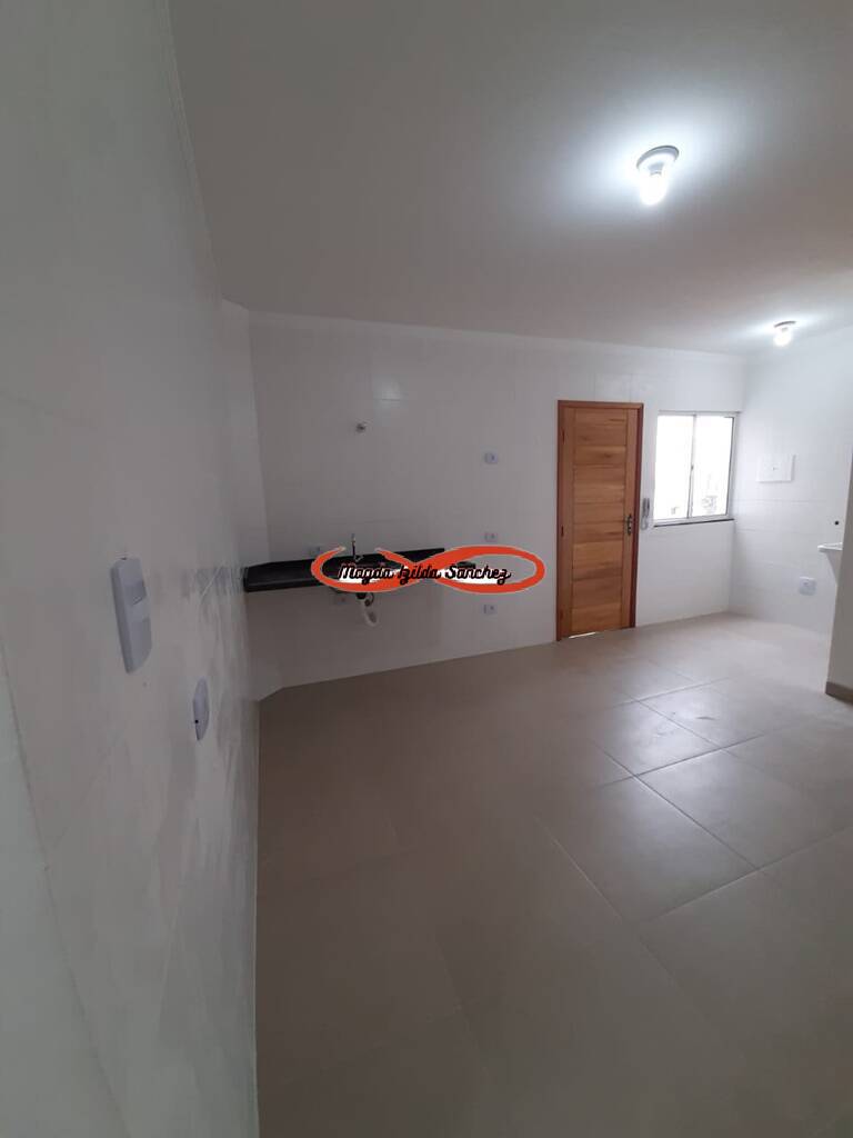 Apartamento à venda com 2 quartos, 42m² - Foto 2