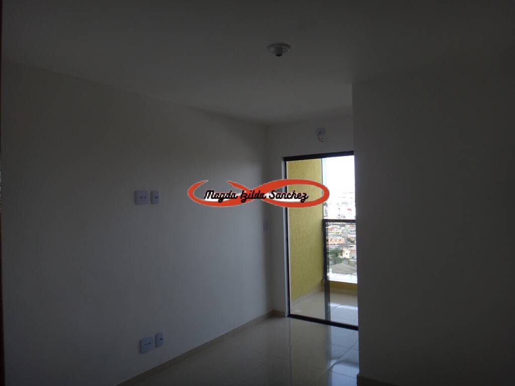 Casa à venda com 3 quartos, 100m² - Foto 7