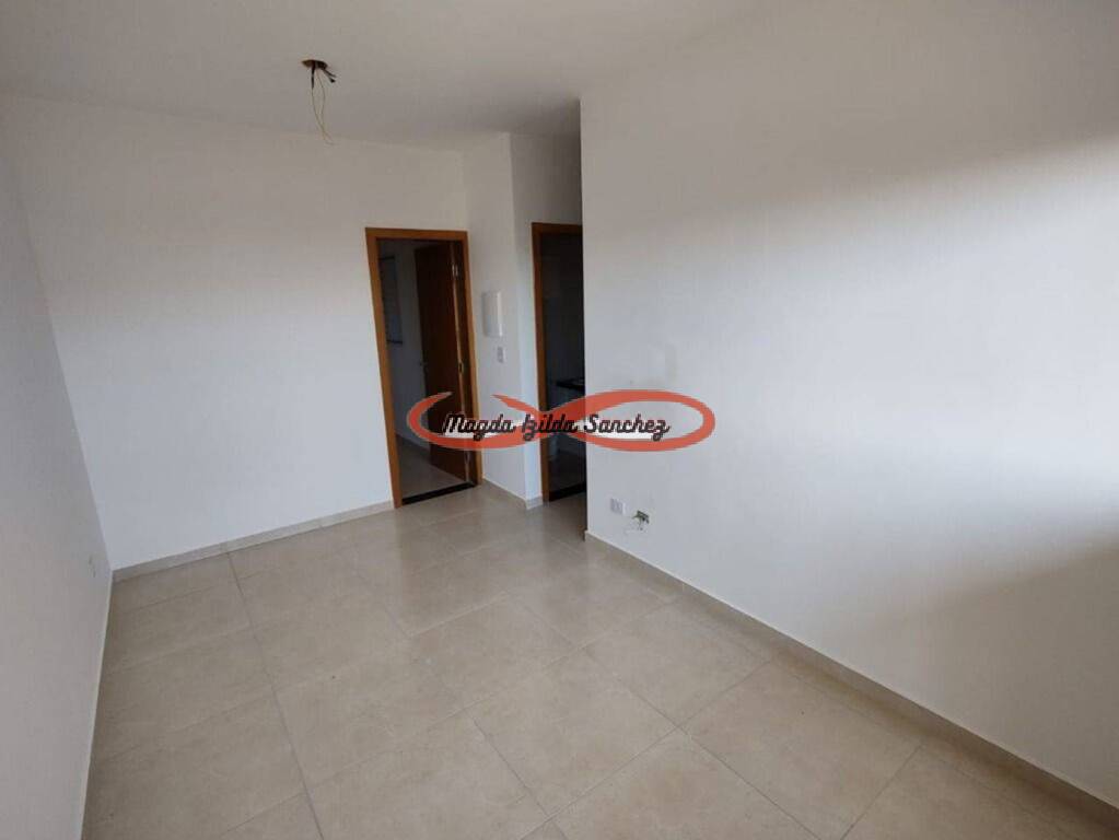 Apartamento à venda com 2 quartos, 45m² - Foto 2