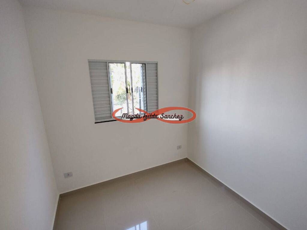 Apartamento à venda com 2 quartos, 36m² - Foto 11