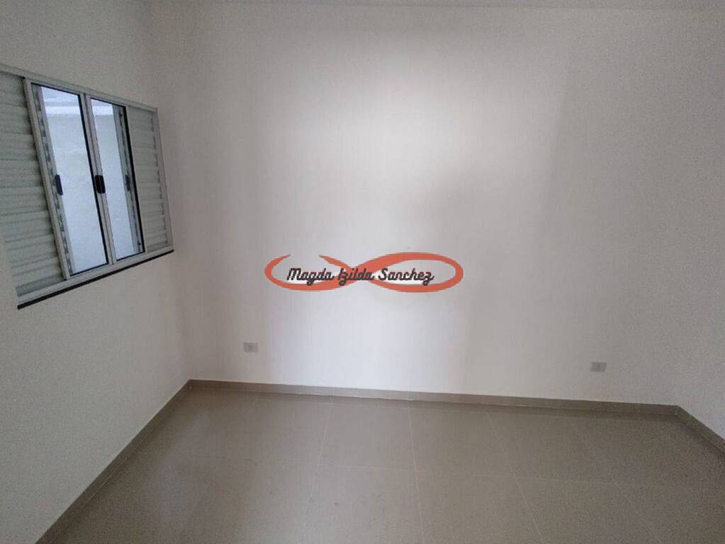 Apartamento à venda com 2 quartos, 36m² - Foto 13