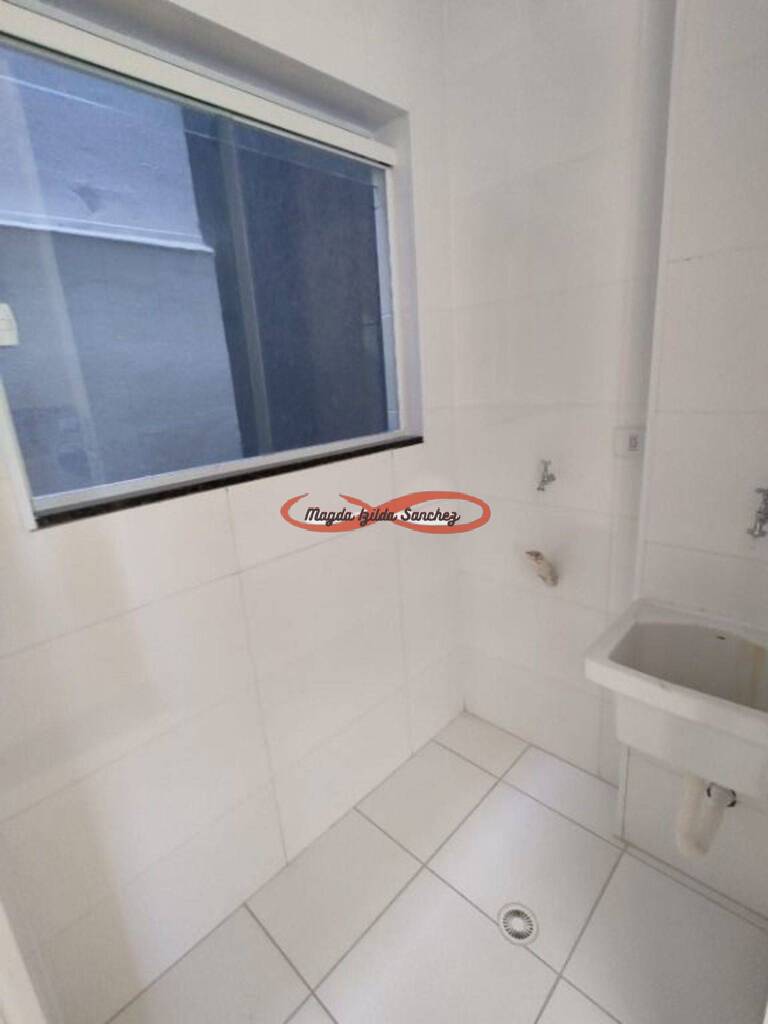 Apartamento à venda com 2 quartos, 36m² - Foto 19