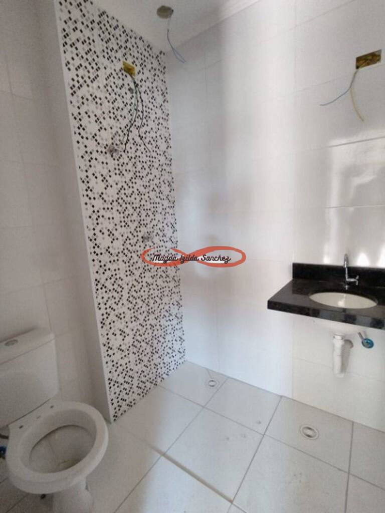 Apartamento à venda com 2 quartos, 36m² - Foto 15