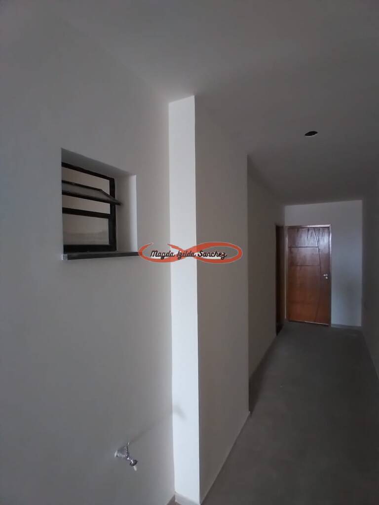 Apartamento à venda com 2 quartos, 35m² - Foto 17