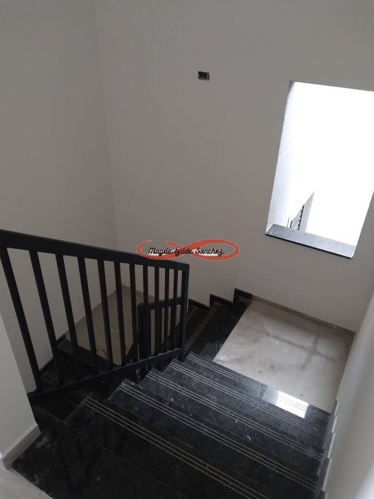 Apartamento à venda com 2 quartos, 35m² - Foto 21