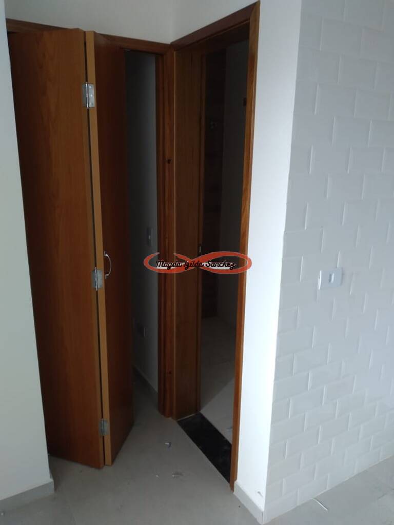 Apartamento à venda com 2 quartos, 35m² - Foto 14