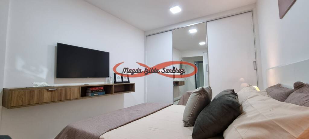 Apartamento à venda com 2 quartos, 36m² - Foto 12