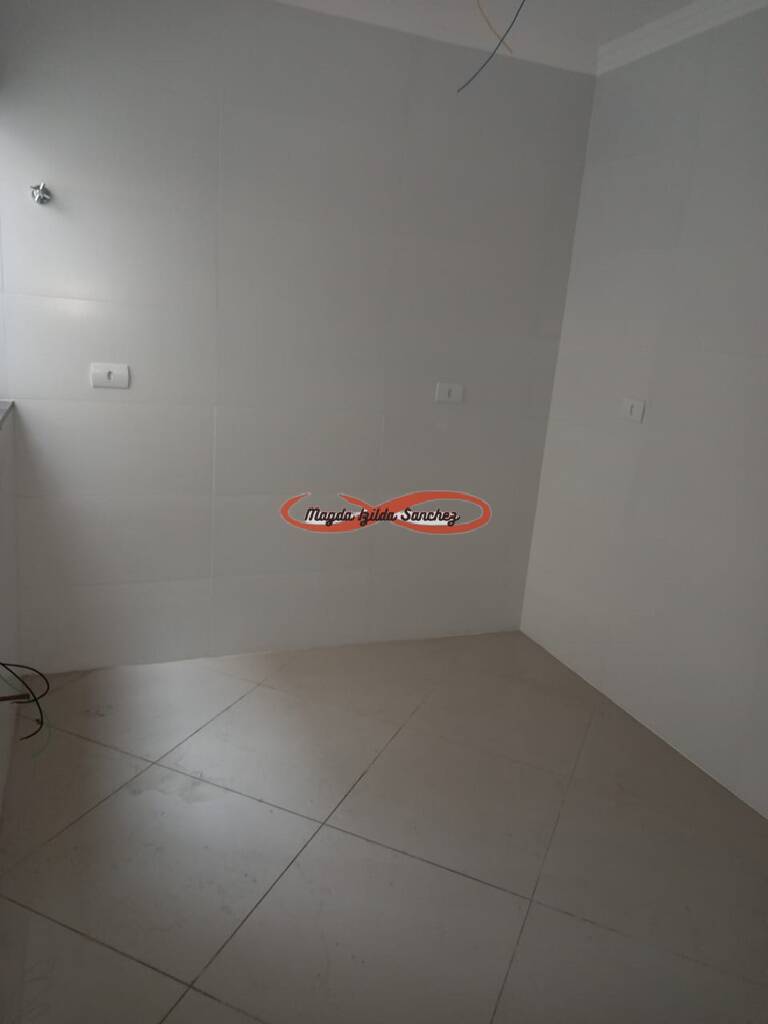 Casa à venda com 2 quartos, 83m² - Foto 8