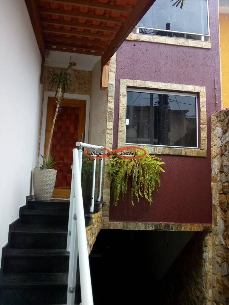 Casa à venda com 3 quartos, 196m² - Foto 25