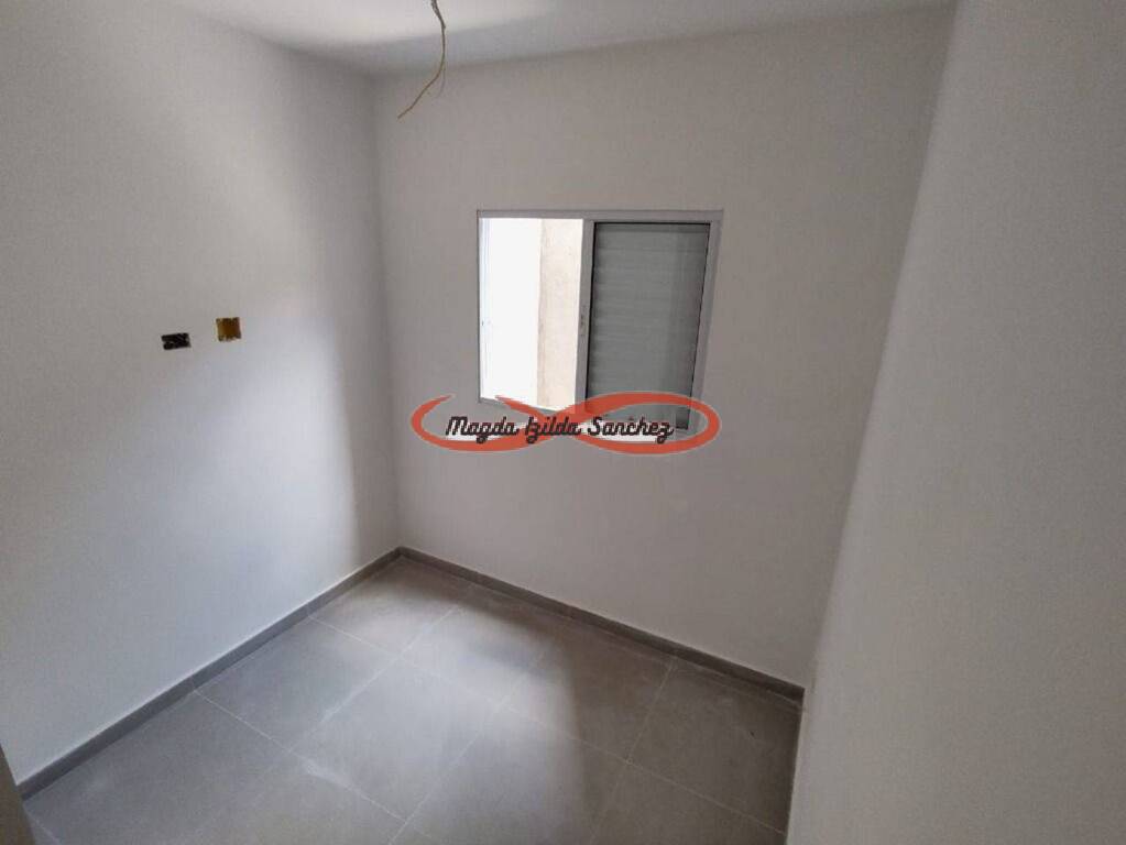 Apartamento à venda com 2 quartos, 35m² - Foto 9