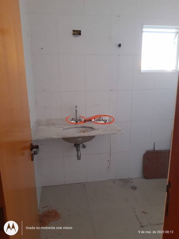 Casa à venda com 2 quartos, 140m² - Foto 14