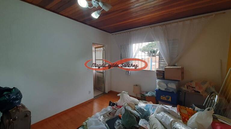 Casa à venda com 4 quartos, 332m² - Foto 11