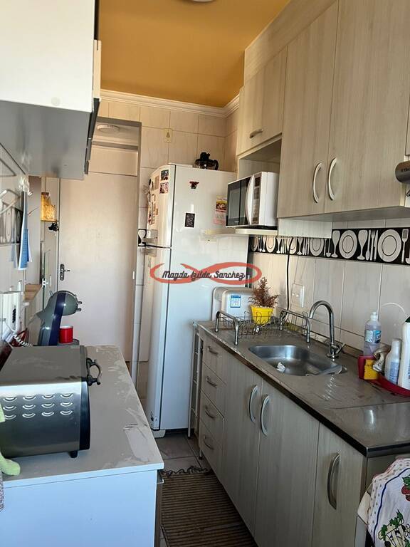 Apartamento à venda com 2 quartos, 50m² - Foto 6