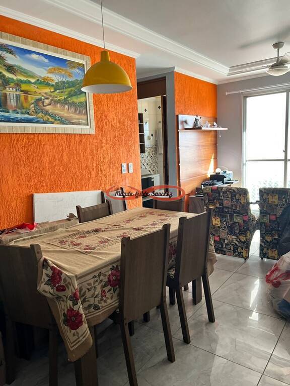 Apartamento à venda com 2 quartos, 50m² - Foto 2