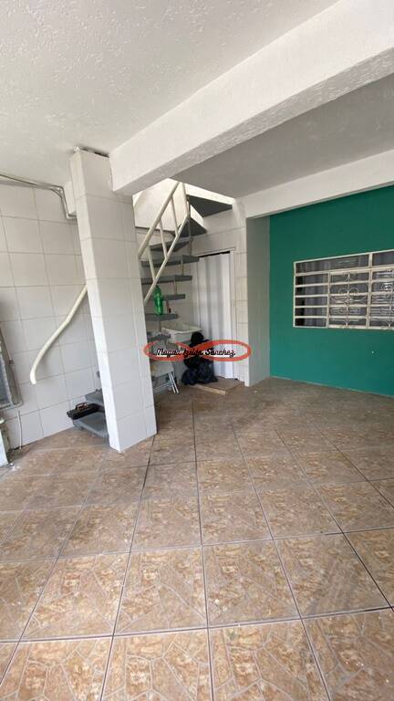 Casa à venda com 4 quartos, 100m² - Foto 20