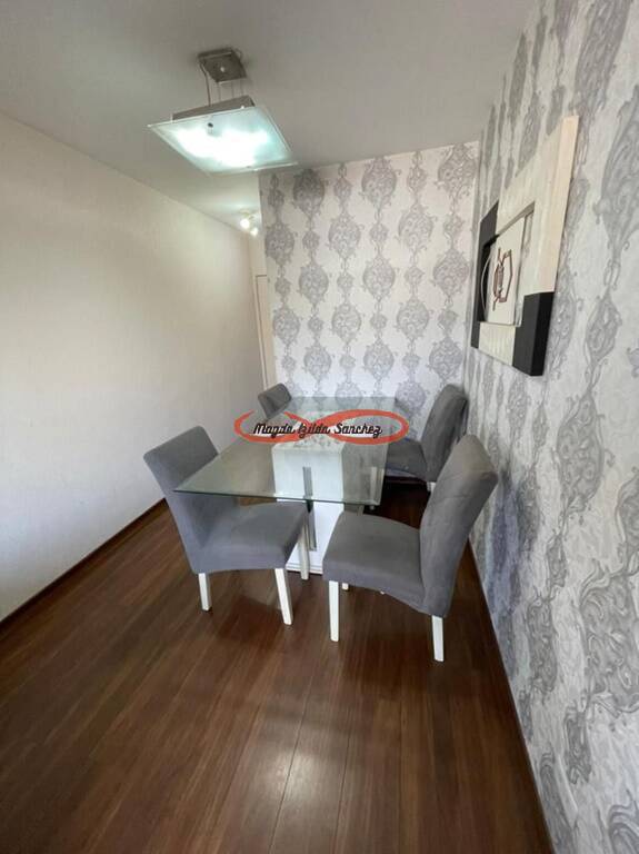 Apartamento para alugar com 2 quartos, 50m² - Foto 6