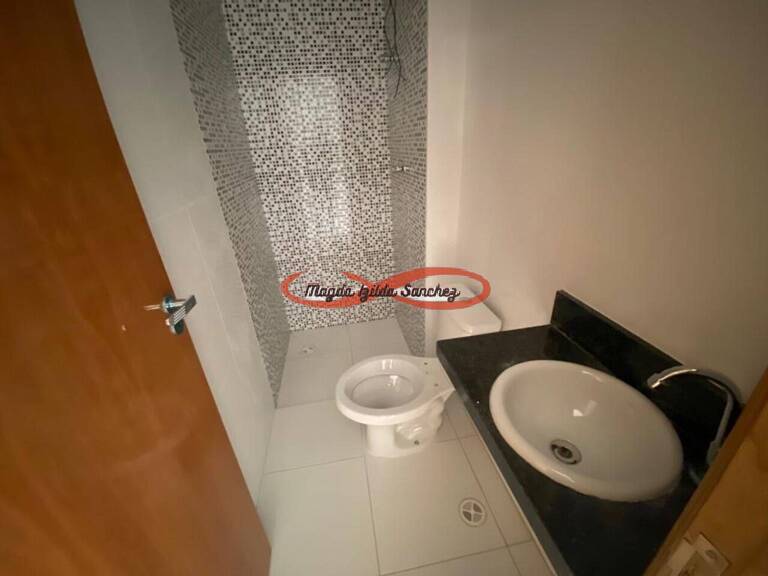 Apartamento à venda com 2 quartos, 40m² - Foto 6