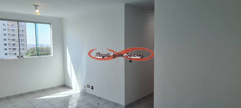 Apartamento à venda com 2 quartos, 56m² - Foto 11