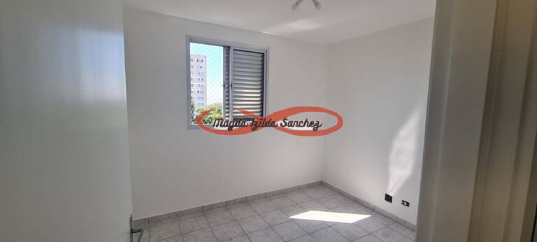 Apartamento à venda com 2 quartos, 56m² - Foto 18