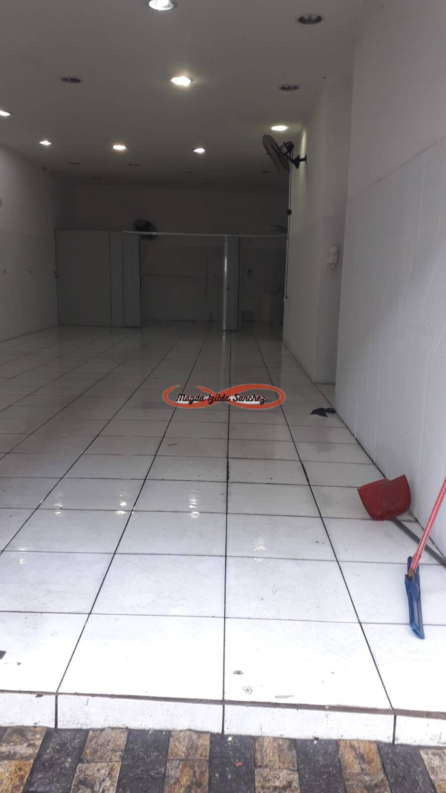 Prédio Inteiro à venda, 218m² - Foto 2