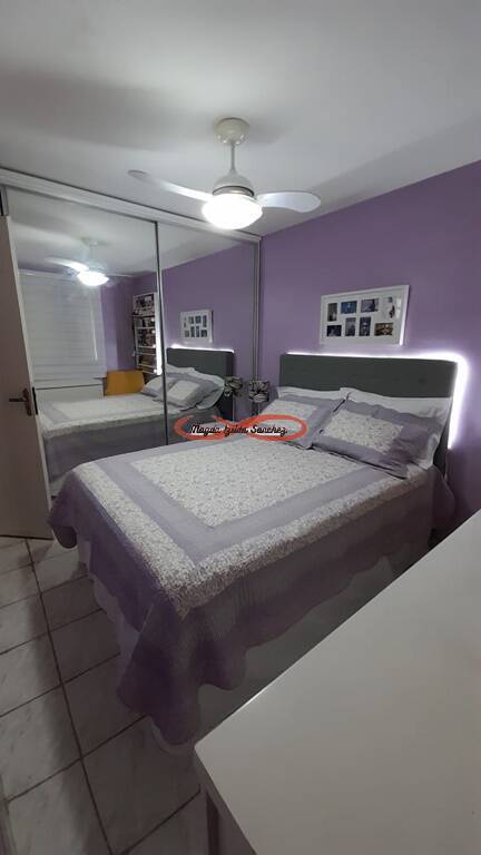 Apartamento à venda com 2 quartos, 56m² - Foto 11