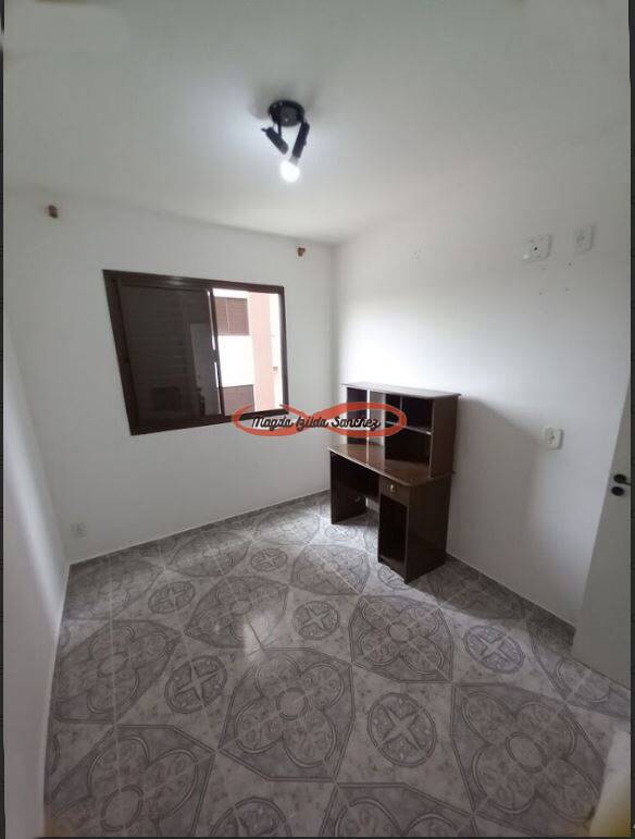 Apartamento à venda com 3 quartos, 67m² - Foto 10