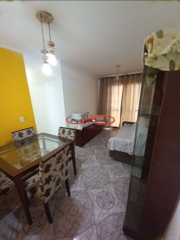 Apartamento à venda com 3 quartos, 67m² - Foto 4