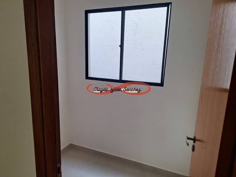 Apartamento à venda com 2 quartos, 35m² - Foto 11