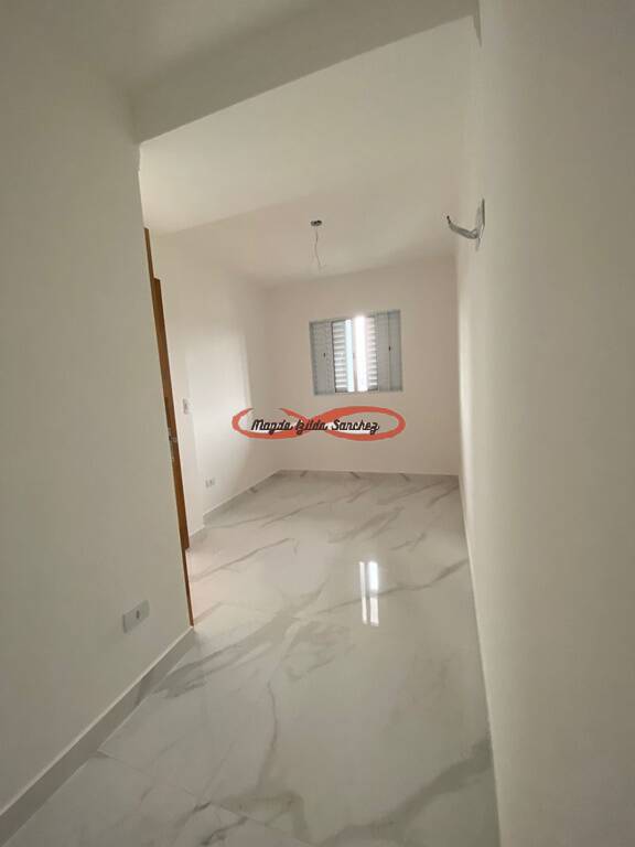 Apartamento à venda com 2 quartos, 33m² - Foto 12