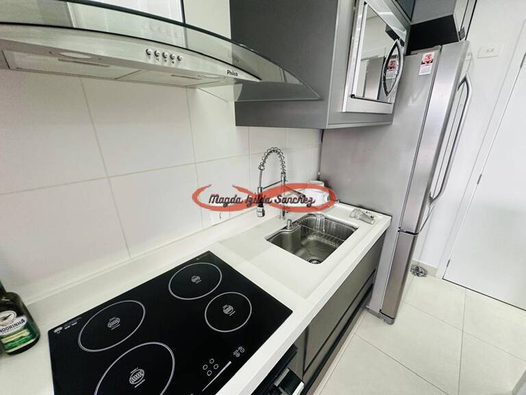 Apartamento à venda com 3 quartos, 70m² - Foto 9