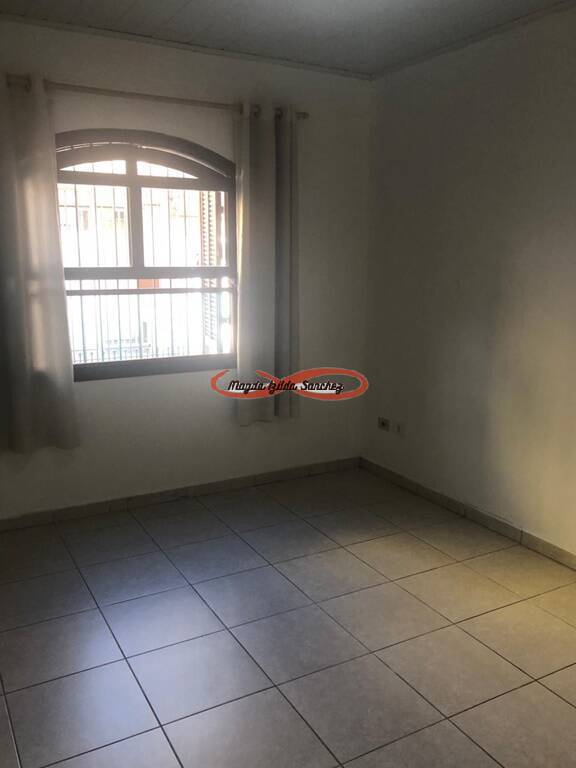 Casa à venda com 2 quartos, 150m² - Foto 1