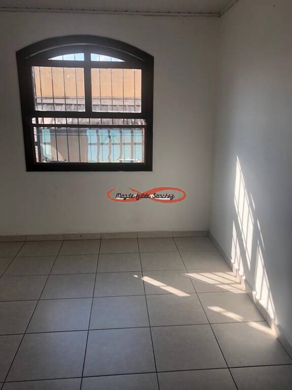 Casa à venda com 2 quartos, 150m² - Foto 7