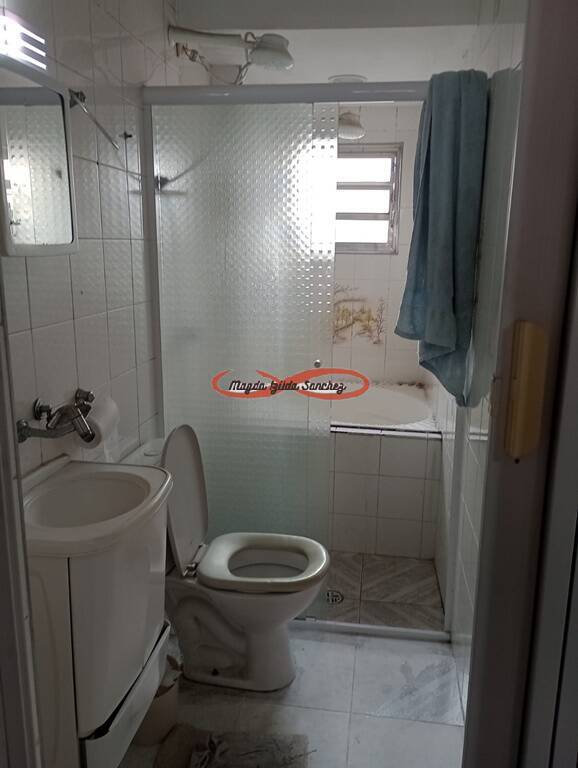 Apartamento à venda com 2 quartos, 44m² - Foto 13