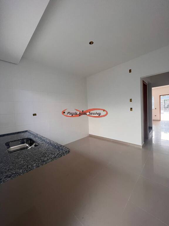 Casa à venda com 2 quartos, 83m² - Foto 5