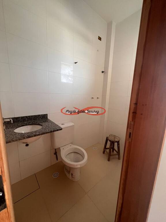 Casa à venda com 2 quartos, 83m² - Foto 12