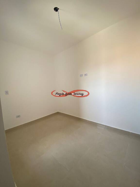 Apartamento à venda com 2 quartos, 39m² - Foto 9