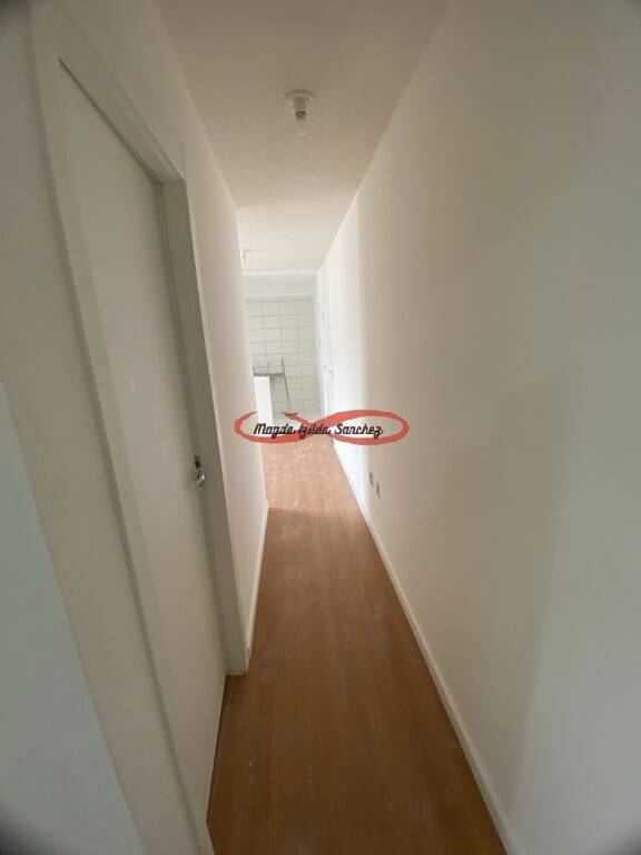 Apartamento à venda com 2 quartos, 46m² - Foto 3