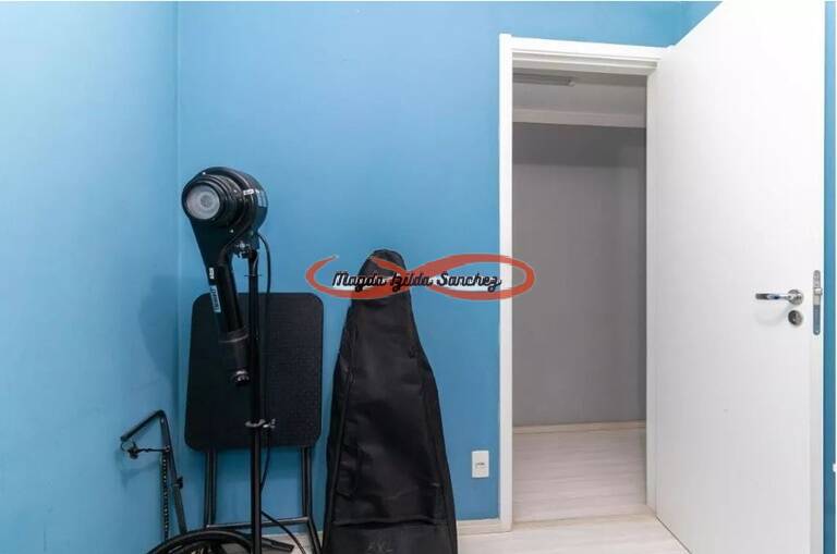 Apartamento à venda com 2 quartos, 40m² - Foto 9