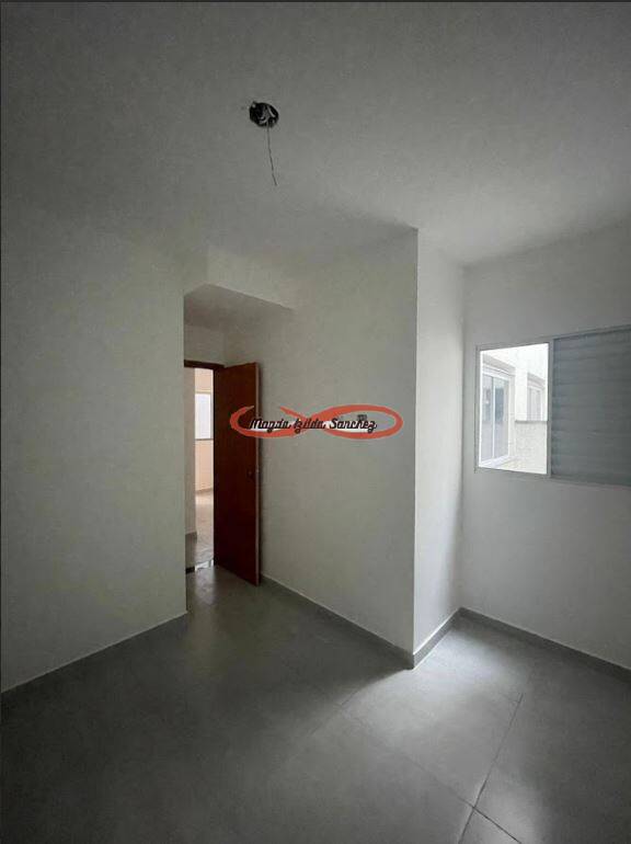 Apartamento à venda com 2 quartos, 36m² - Foto 2