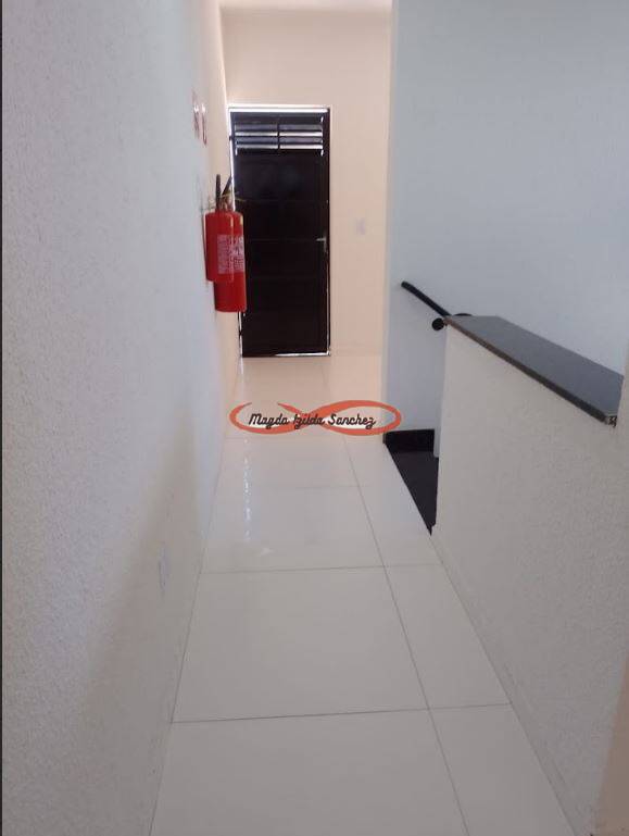 Apartamento à venda com 2 quartos, 34m² - Foto 12