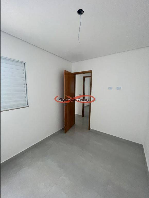 Apartamento à venda com 2 quartos, 35m² - Foto 2