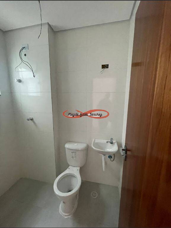 Apartamento à venda com 2 quartos, 35m² - Foto 9