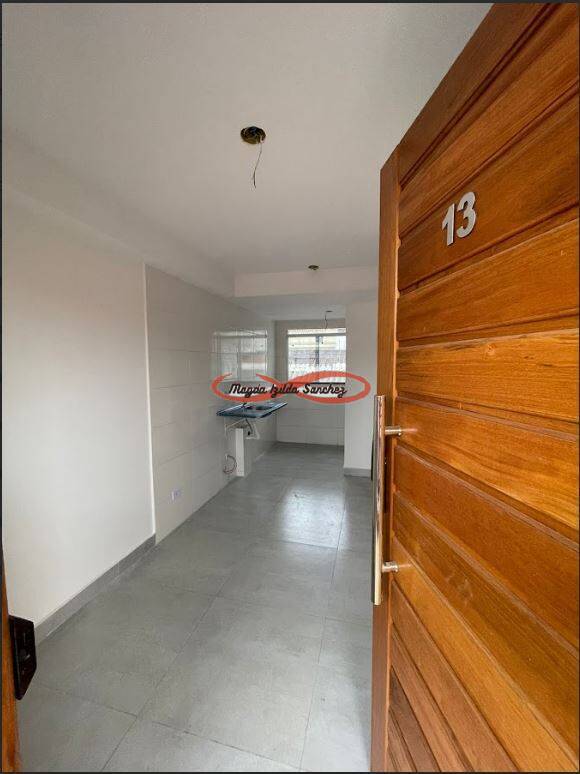 Apartamento à venda com 2 quartos, 35m² - Foto 2