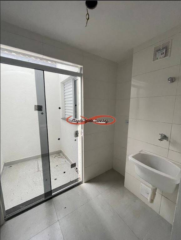 Apartamento à venda com 2 quartos, 33965m² - Foto 10