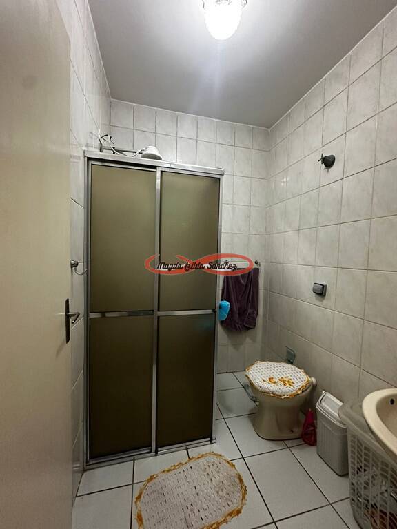 Casa para alugar com 3 quartos, 138m² - Foto 10