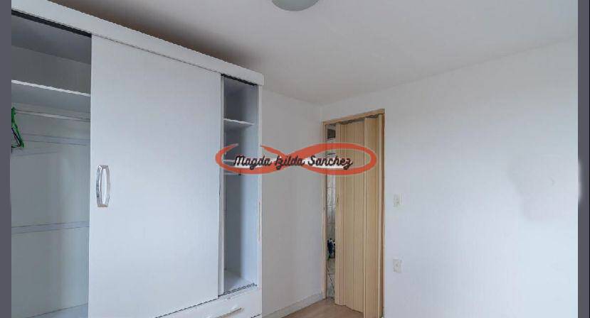 Apartamento à venda com 2 quartos, 48m² - Foto 25