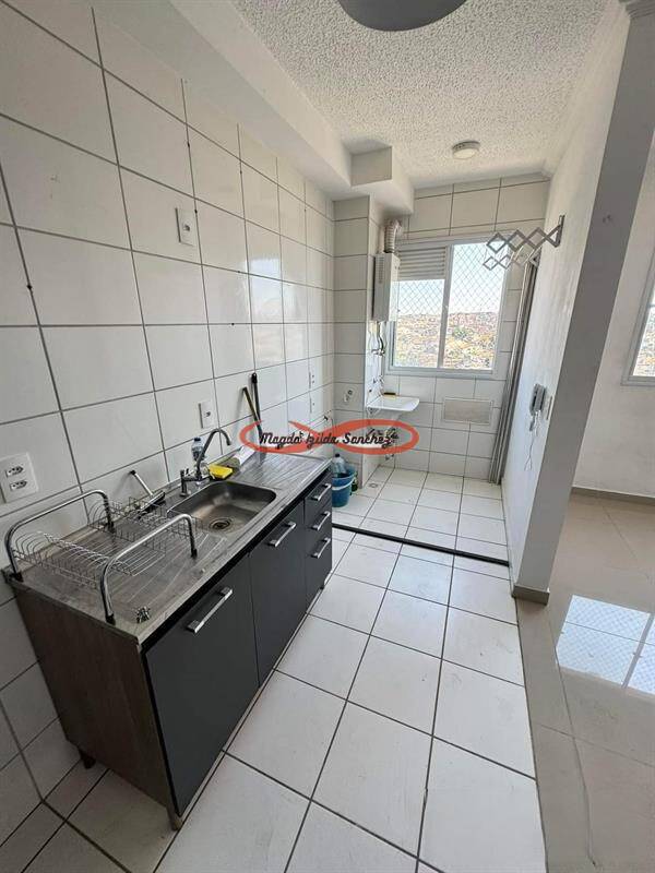 Apartamento à venda com 2 quartos, 40m² - Foto 3